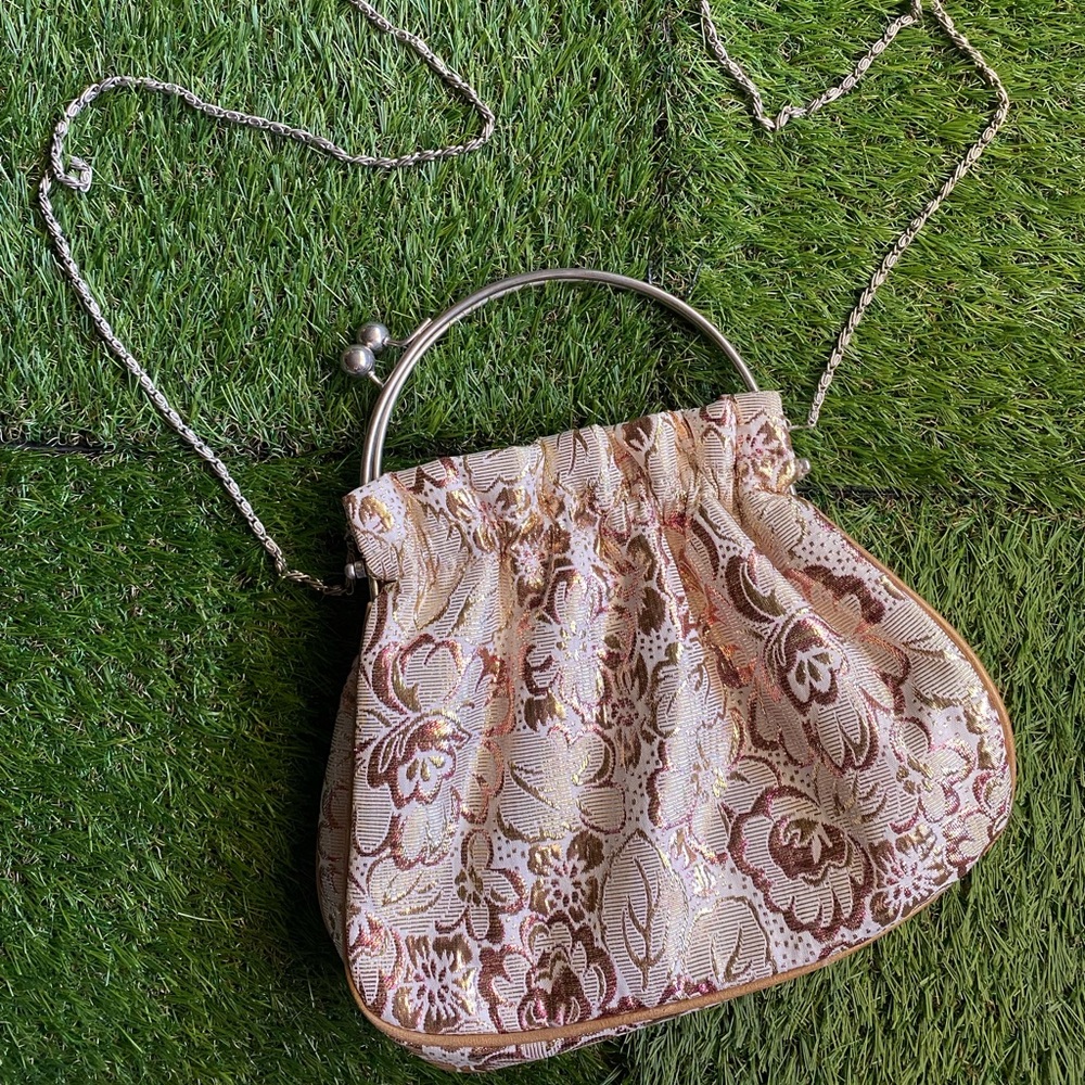 Floral Purse - Picture 10 of 14